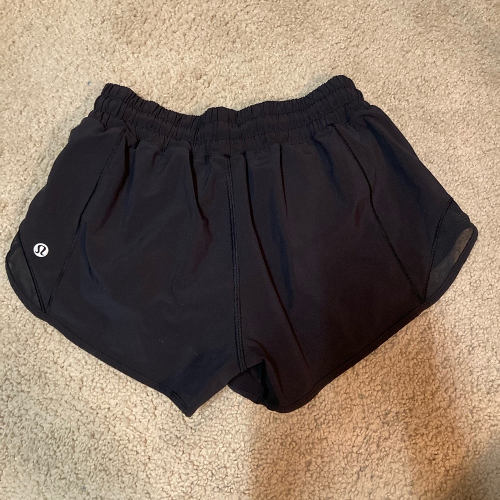 Black Lululemon Hotty Hots 2.5 Size 4